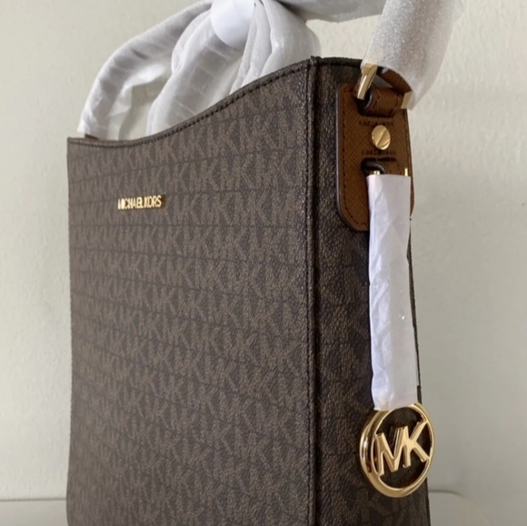 Michael Kors Jet Set Travel Brown PVC MK Signature Large Messenger Bag Handbag - Picture 1 of 2